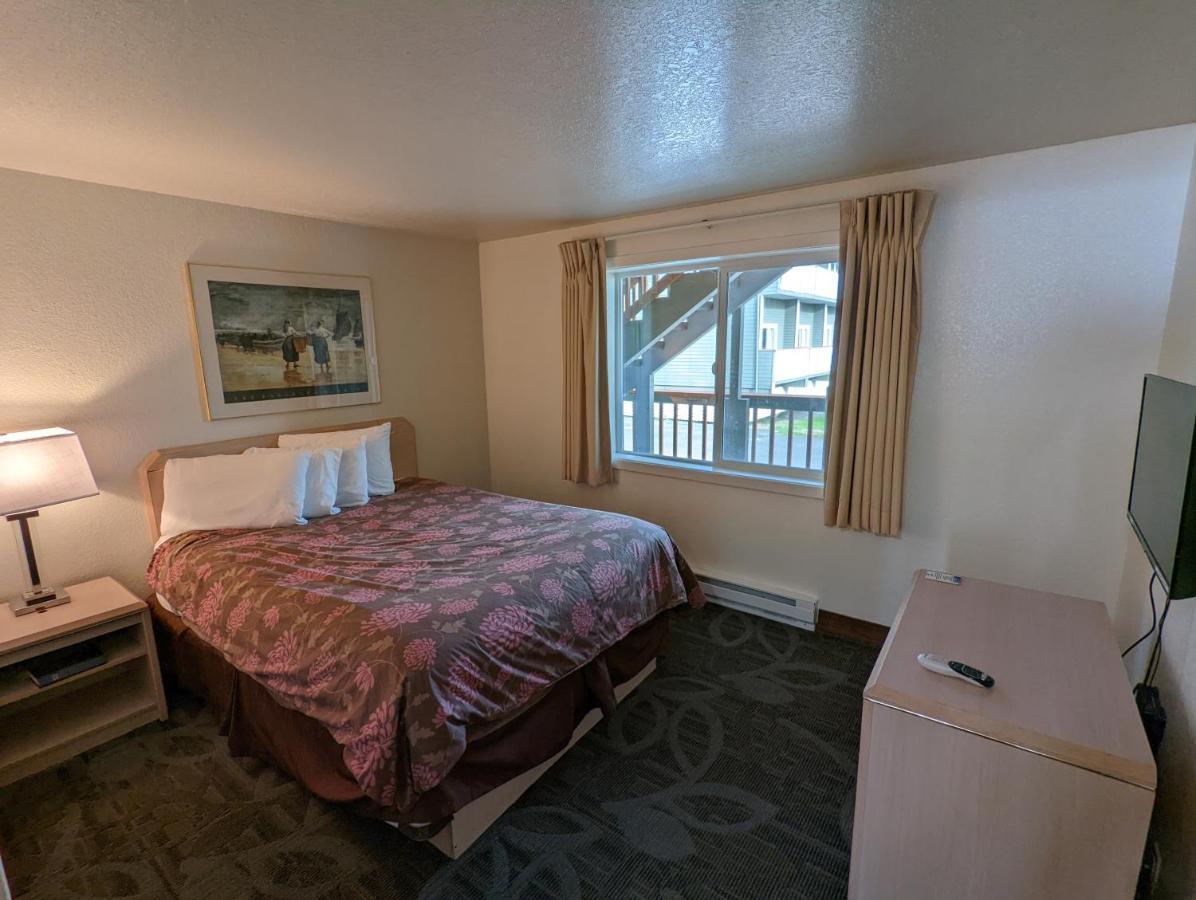 Surfside Resort Rockaway Beach Kültér fotó