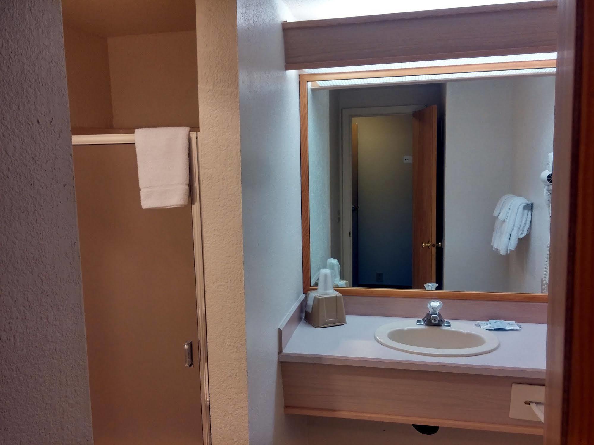 Surfside Resort Rockaway Beach Kültér fotó